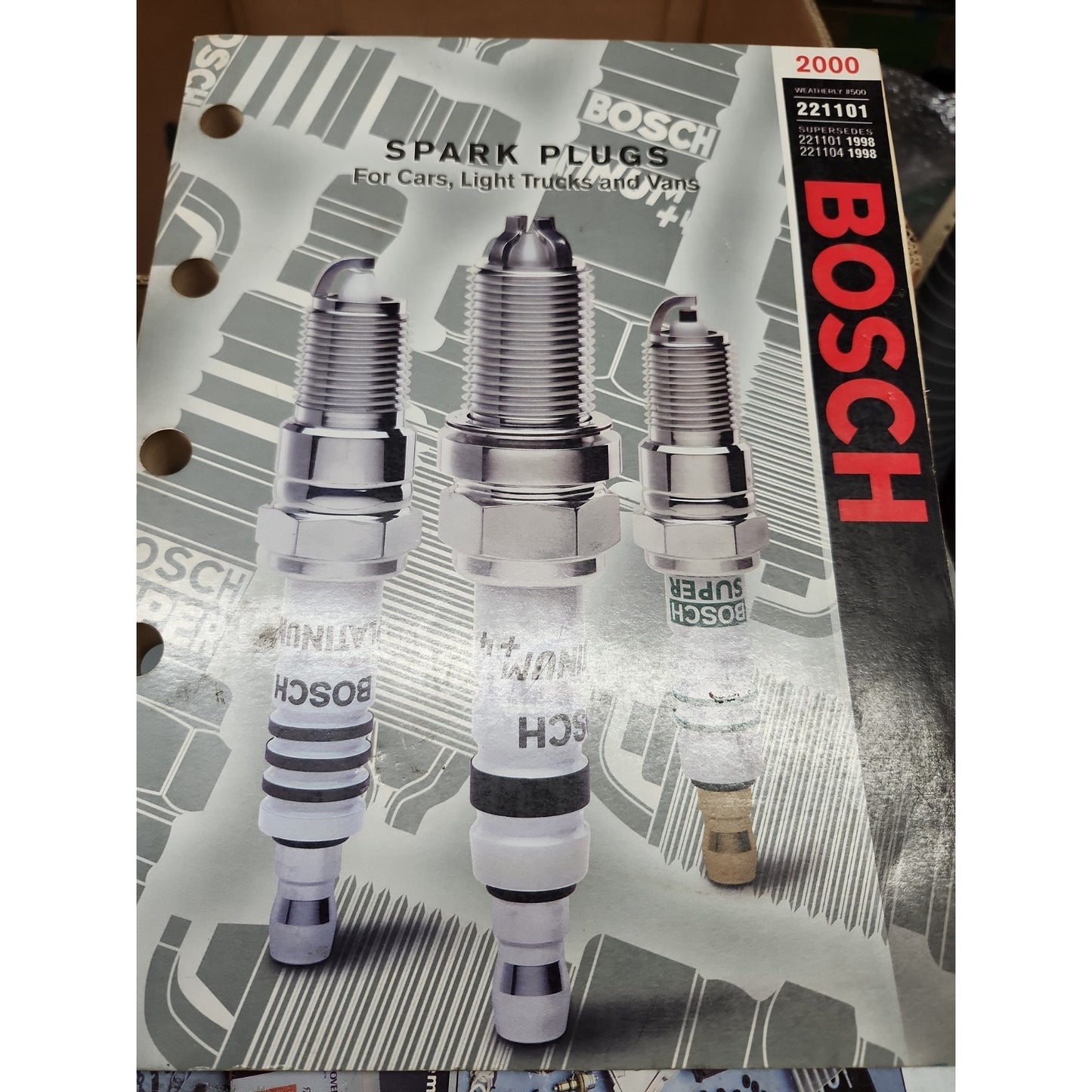 Vintage 2000 Bosch 221101 Spark Plug Parts Catalog - Truck, Car, Vans