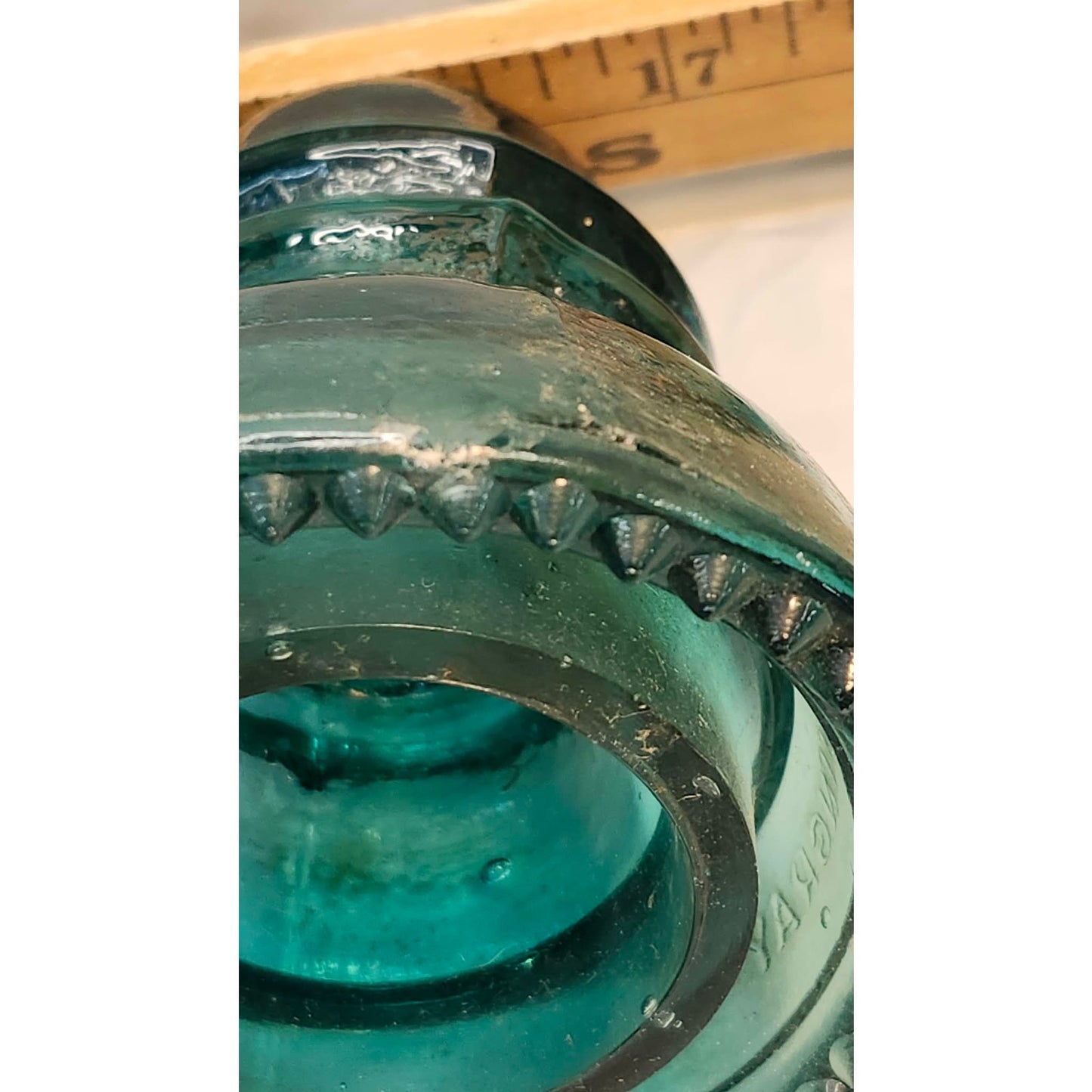 Vintage Hemingray No. 40 Glass Telegraph Insulators Telephone Line Aqua Blue