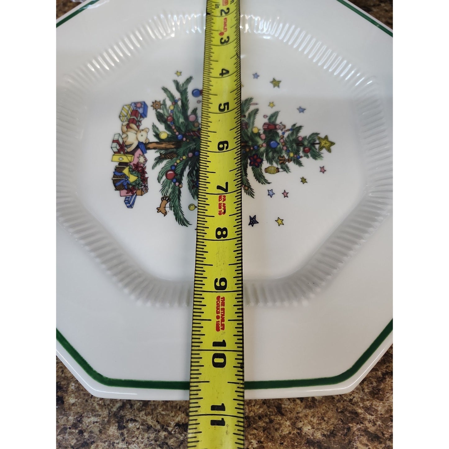 Set Of 4- Nikko Japan CHRISTMASTIME Octagon Dinner Plates 10.75”