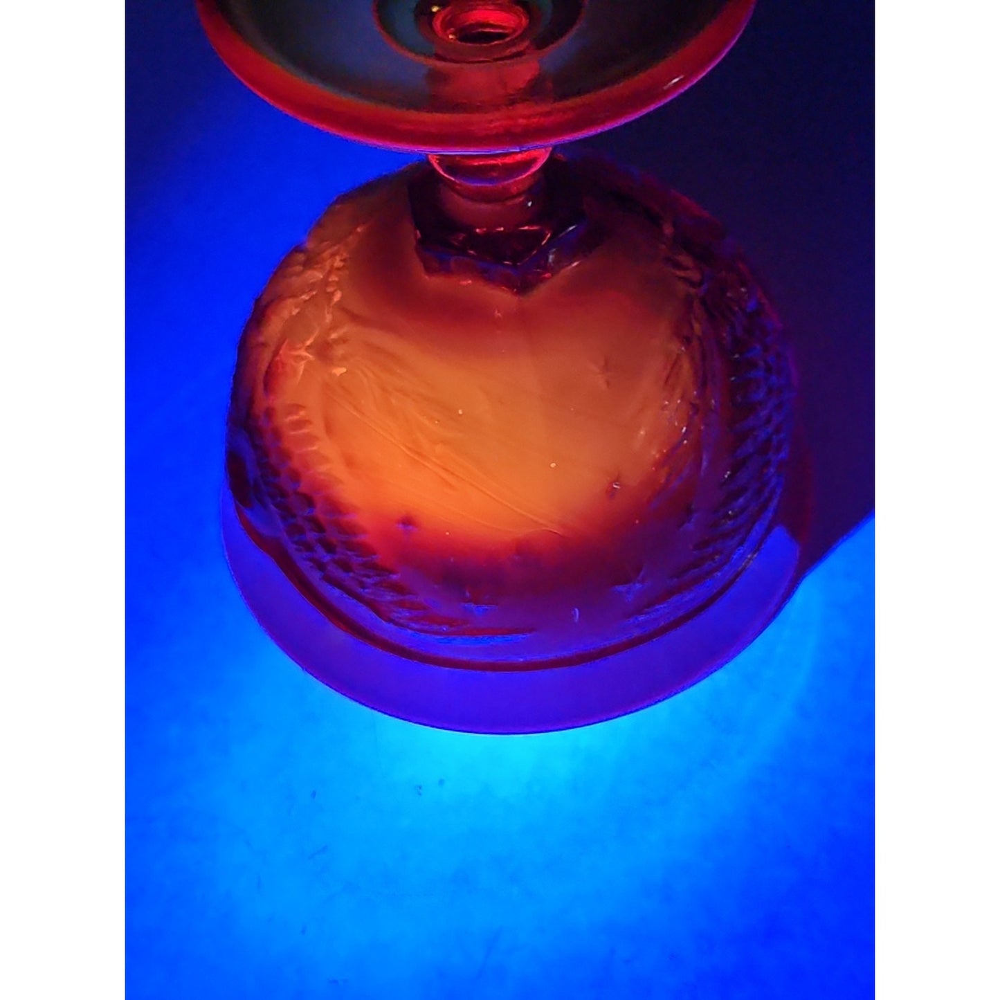 Amberina Eagle 4" Dessert Cup Goblet UV Reactive VTG LE SMITH Cadmium Glass