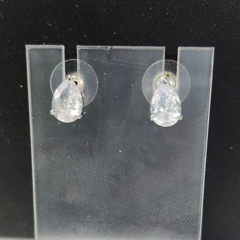 KJL Kenneth Jay Lane Pear Cut Faux Diamond CZ Stud Earrings Silver Tone Costume