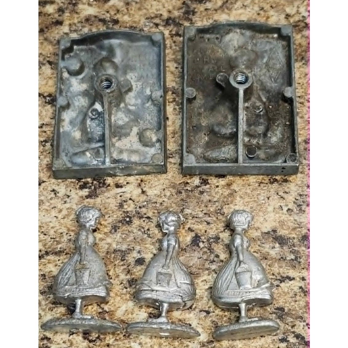 Vintage Ace Toy Mold Co. Metal Cast Lead Toy Girl Figures & Original Mold Set