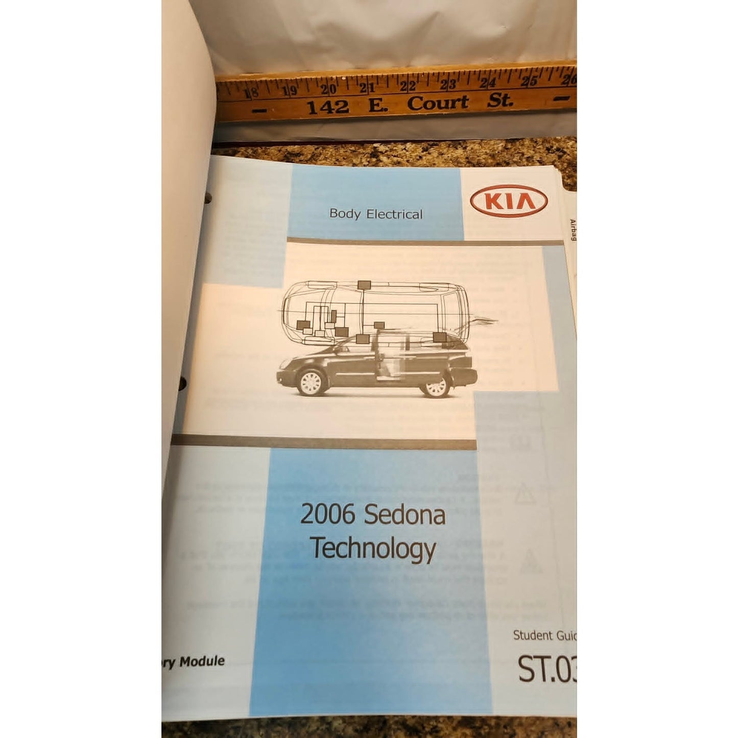2006 Kia Professional Technical Training Series Sedona Technology Student Guide