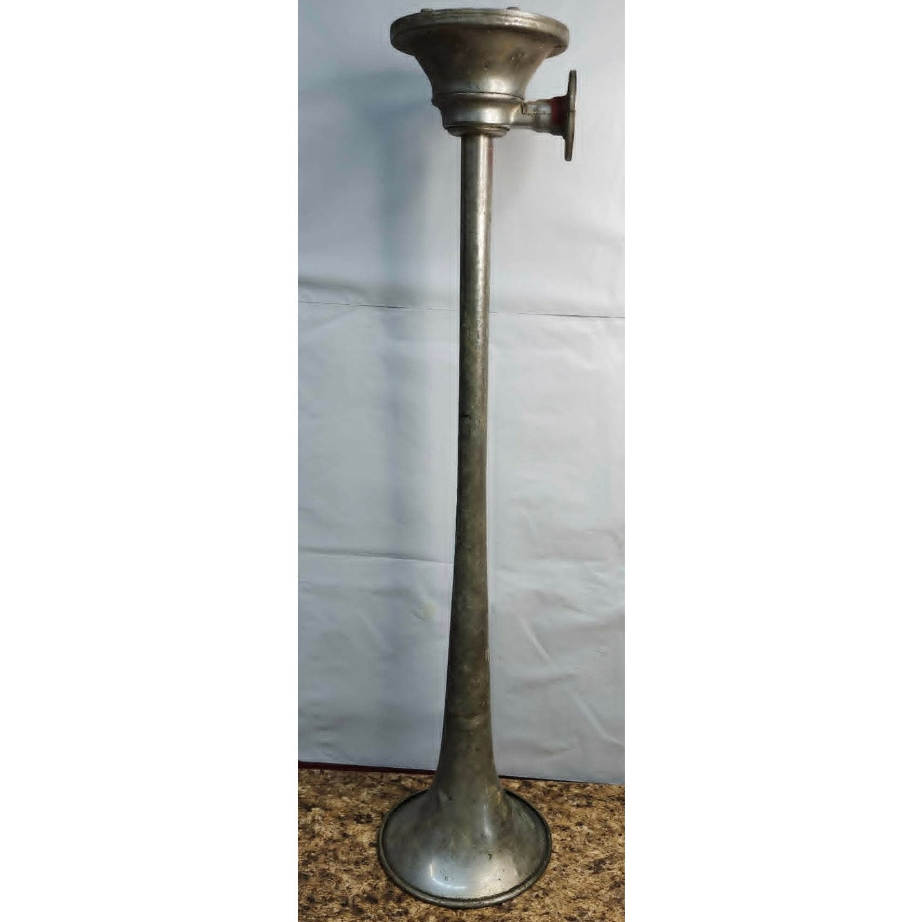 Vintage Grover Products Los Angeles Air Horn Single Trumpet Gray Semi Truck 24"
