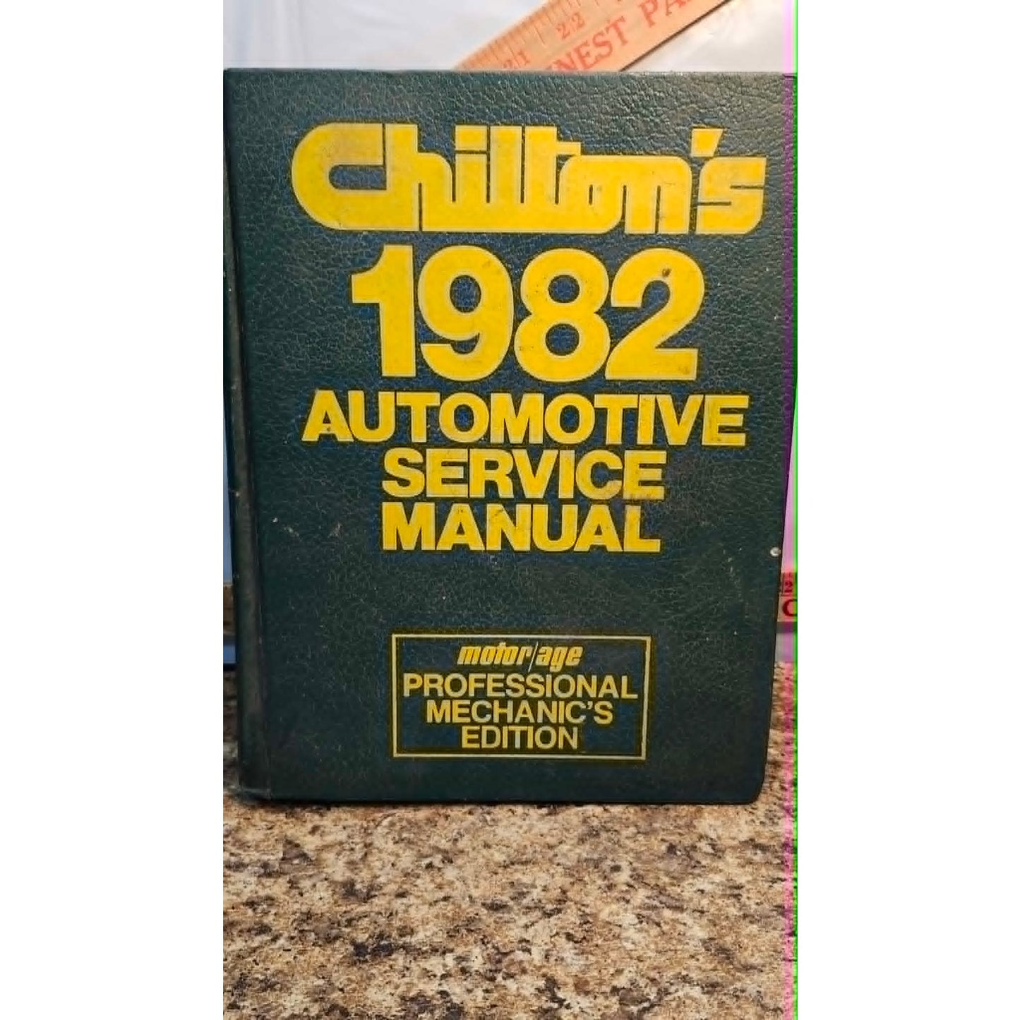 Chiltons 1982 Automotive Service Manual Professional Mechanic's Edition Hardcover