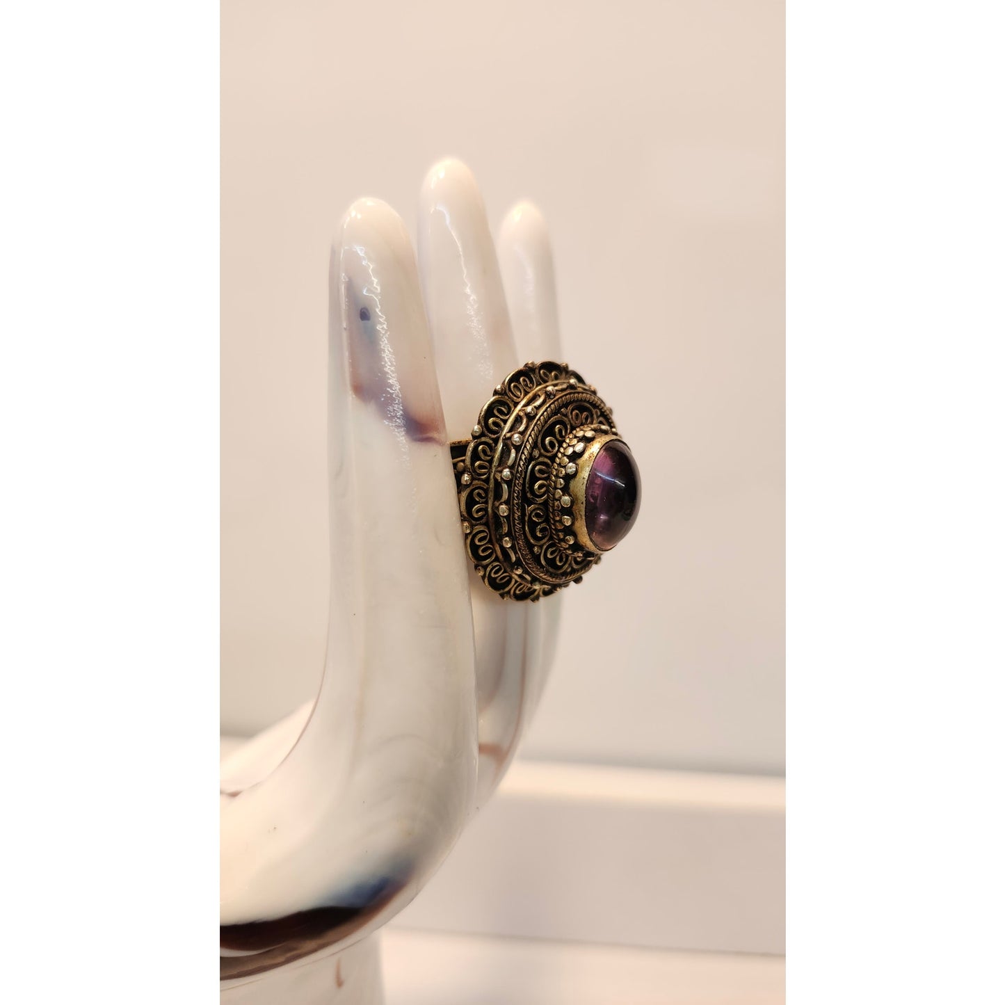 Antique Filigree Cocktail Ring Purple Oval Stone Statement Gold Tone Size 9