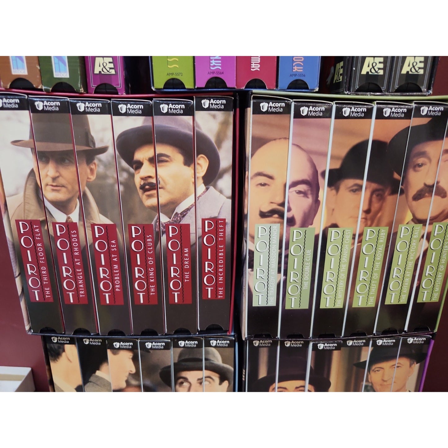 Lot of 33 Agatha Christie Hercule Poirot VHS Tapes Movies David Suchet Boxed Set