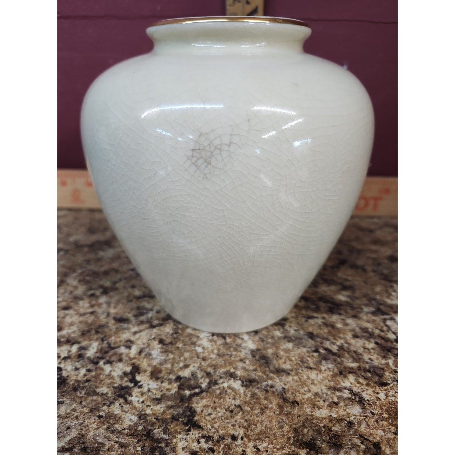 Vintage Toyo Japan Floral Crazed Crackle Chrysanthemum Gold Rim 6" Vase