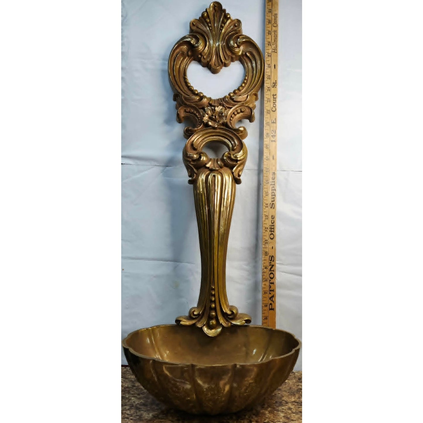 Vintage Syroco 1972 MCMLXXII Wall Ladle Planter Ornate Gold Rococo 31.5" Tall