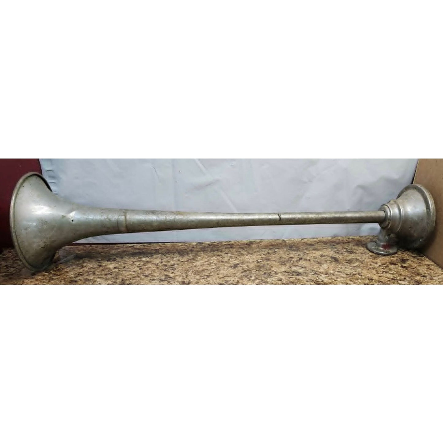 Vintage Grover Products Los Angeles Air Horn Single Trumpet Gray Semi Truck 24"