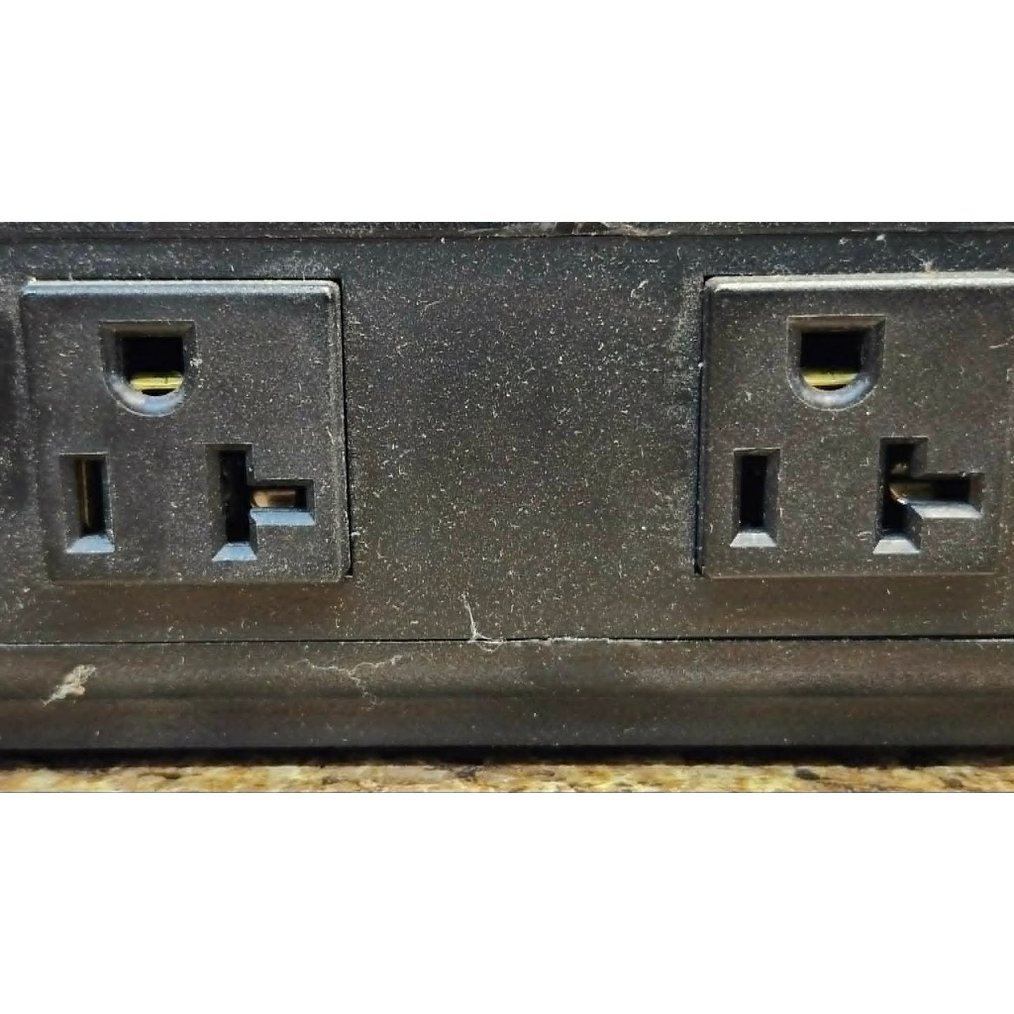 Innovolt CV TFB 3411 Power Protection Surge Protector Device 120VAC 20A Black