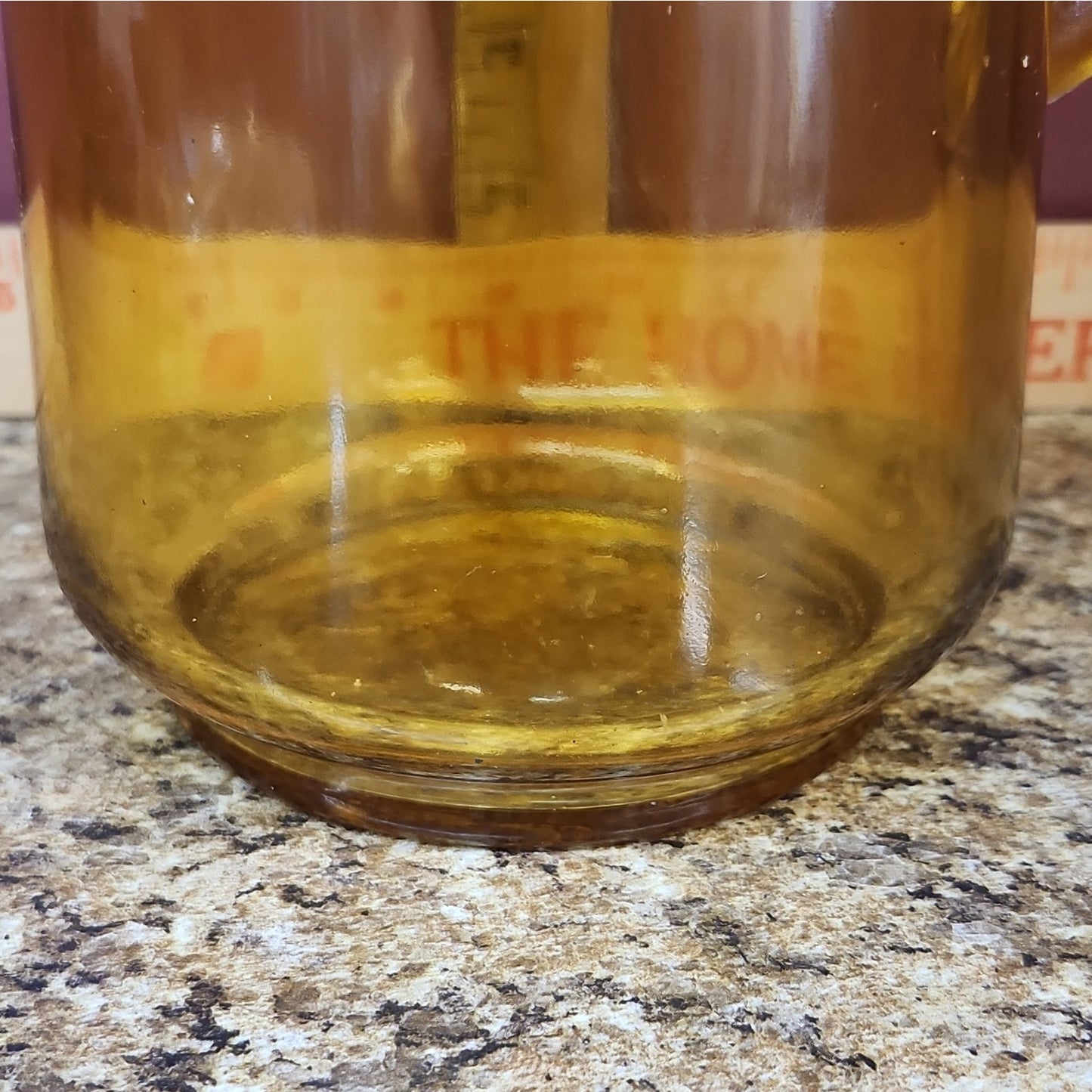 Vintage Retro Amber Glass Pitcher 1 qt w/ Handle Pour Spout Glossy Solid