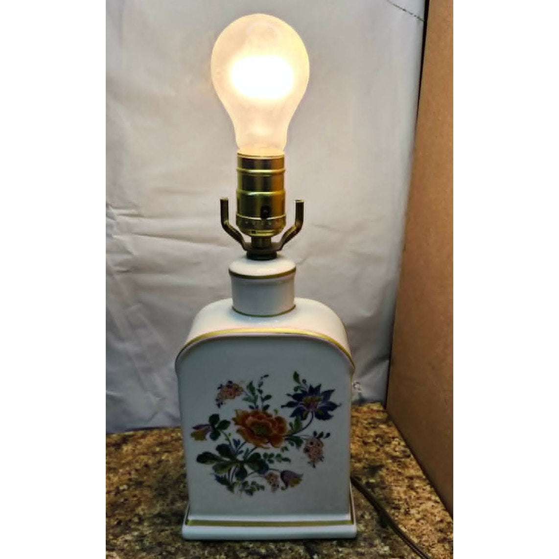 Vintage Porcelain Table Lamp Floral Tea Caddy White Gold Trim Accent Nightstand
