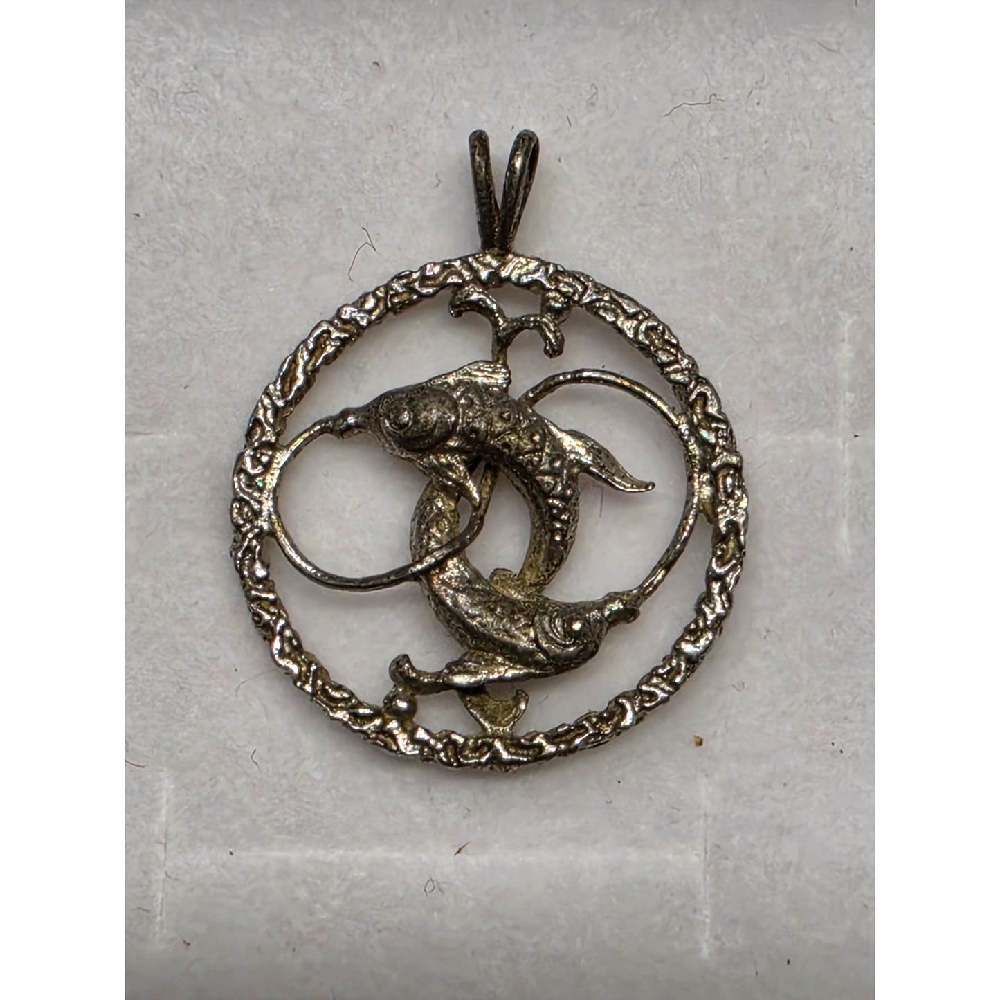 Vintage Sterling Silver Koi Fish Yin Yang Circle Pendant Pisces Zodiac Charm