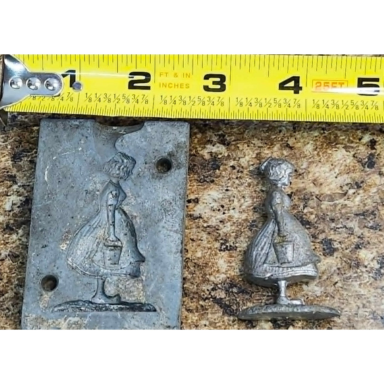Vintage Ace Toy Mold Co. Metal Cast Lead Toy Girl Figures & Original Mold Set