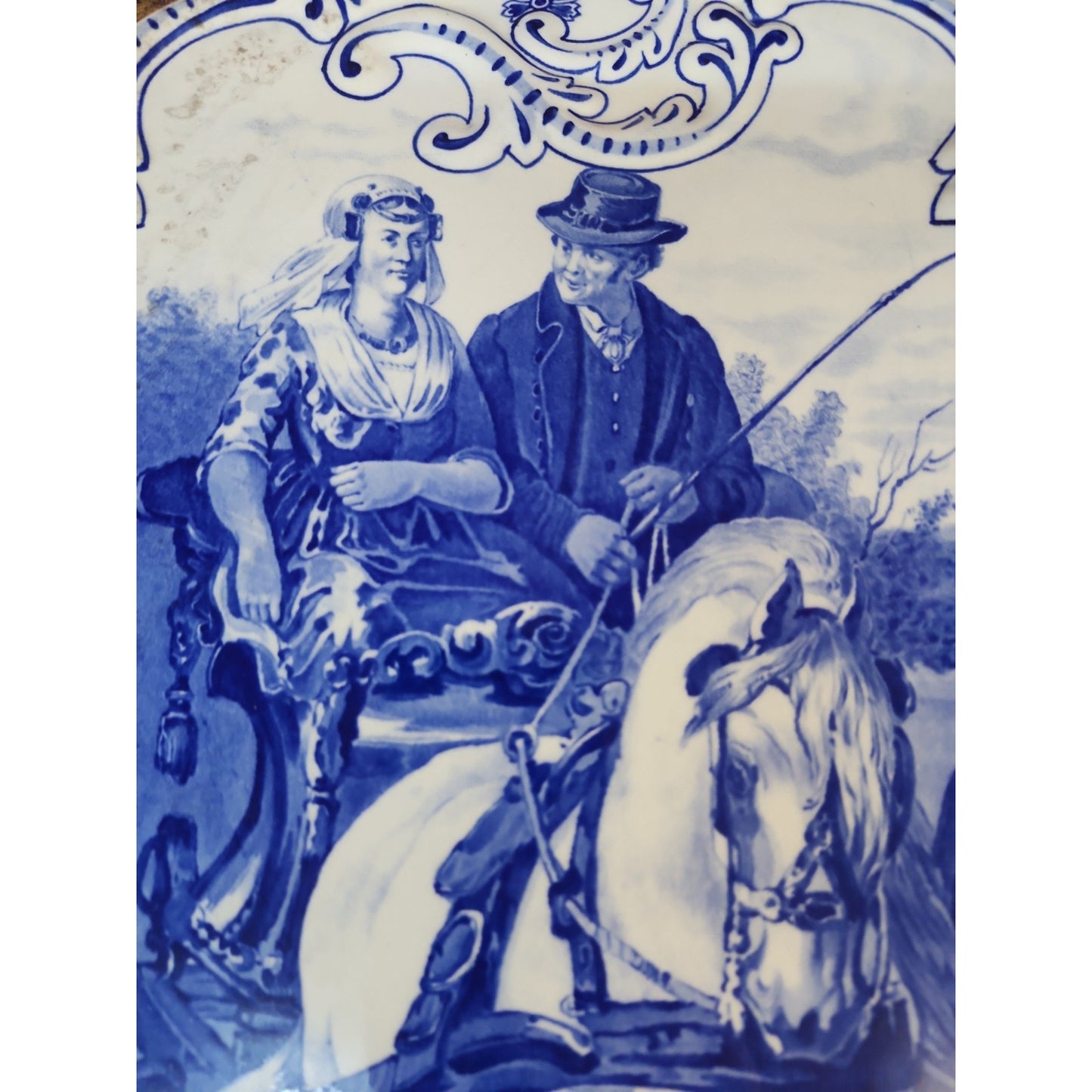 Royal Sphinx Maastricht, Wandplatte P. Regout & Company, 18" Blue Transferware