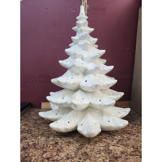 RARE VTG Large Opalescent White Ceramic Atlantic Mold Christmas Tree 20” No Base