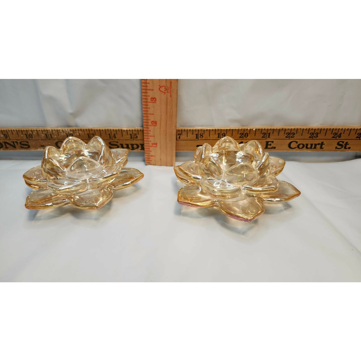 VTG Lotus Flower Glass Tealight Candle Holders Iridescent Gold Amber Set of 2