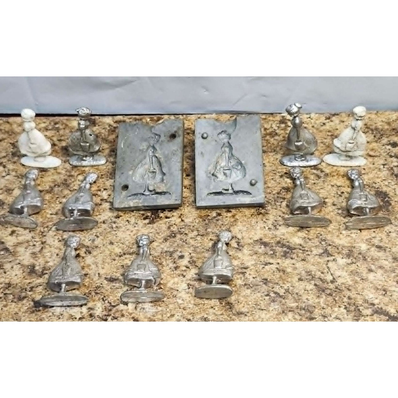 Vintage Ace Toy Mold Co. Metal Cast Lead Toy Girl Figures & Original Mold Set
