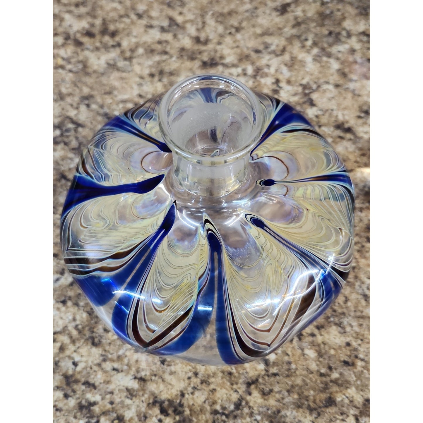 Signed Pulled Feather Art Glass Decanter ( H L Feb 1980 ) Houtson Lamp 8.5"