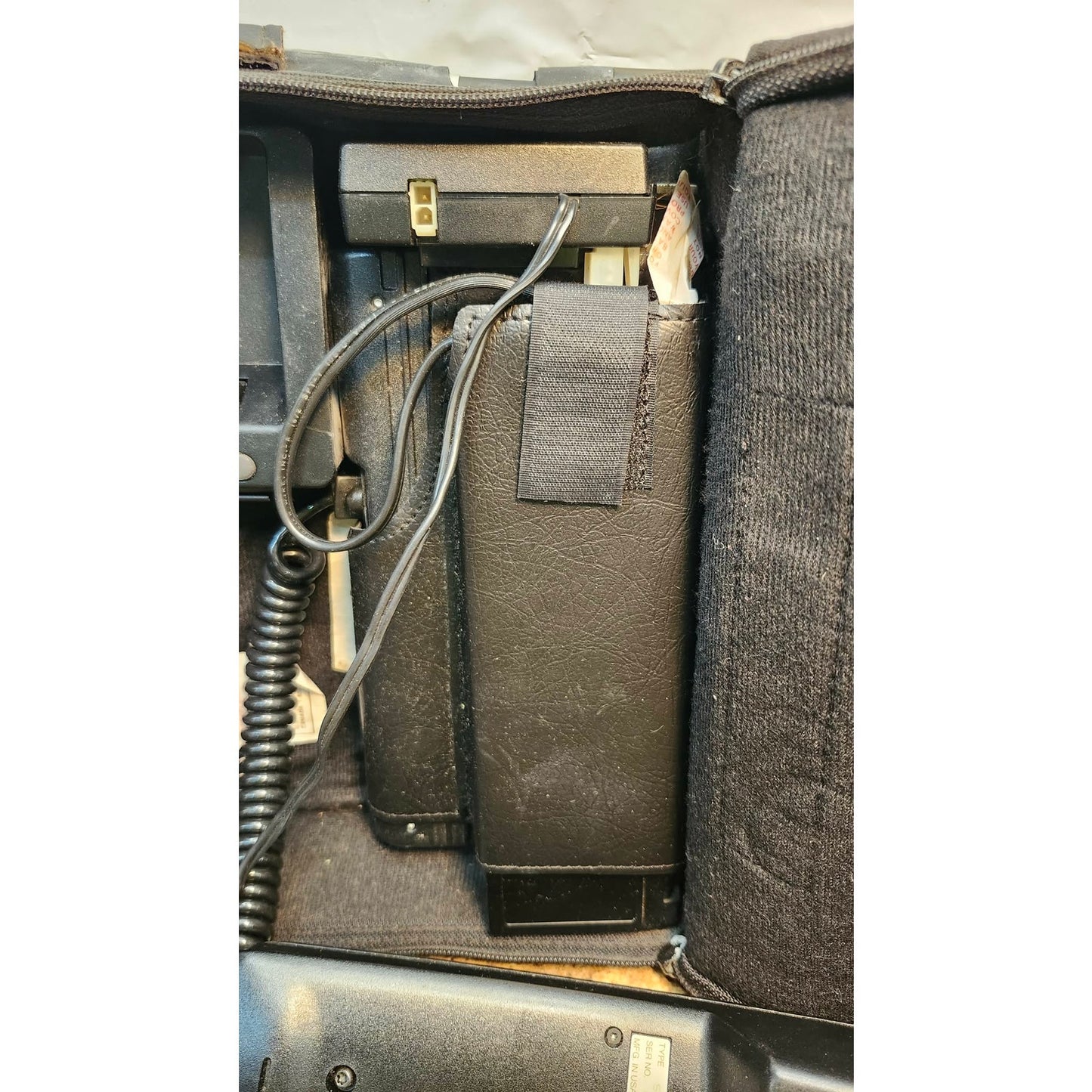 Vintage Motorola Dynasty SCN2390A Car Phone Transceiver Charger w/ Bag Black