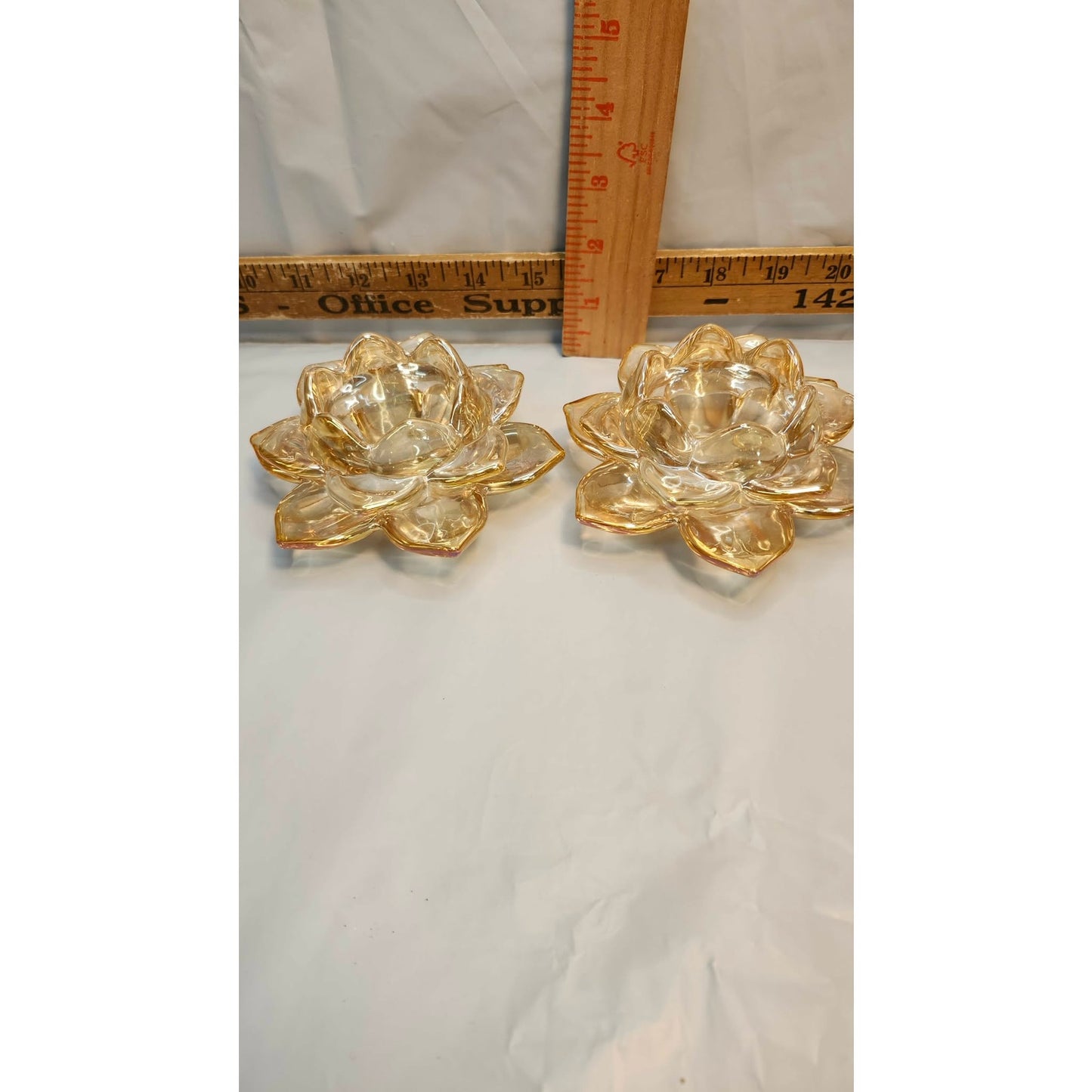 VTG Lotus Flower Glass Tealight Candle Holders Iridescent Gold Amber Set of 2