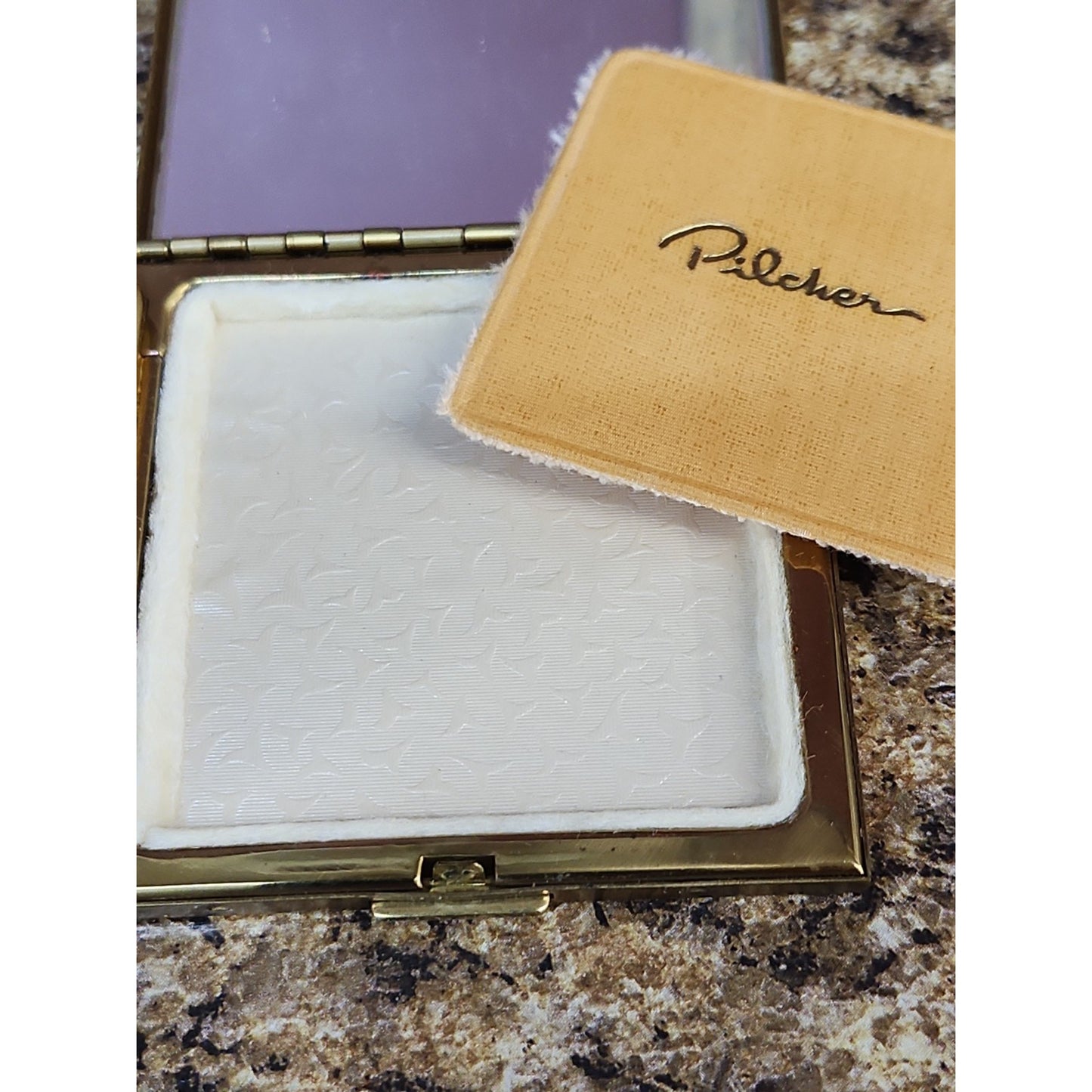 Vintage J.V. Pilcher Gold Tone Ladies Makeup Compact Art Deco Washington DC