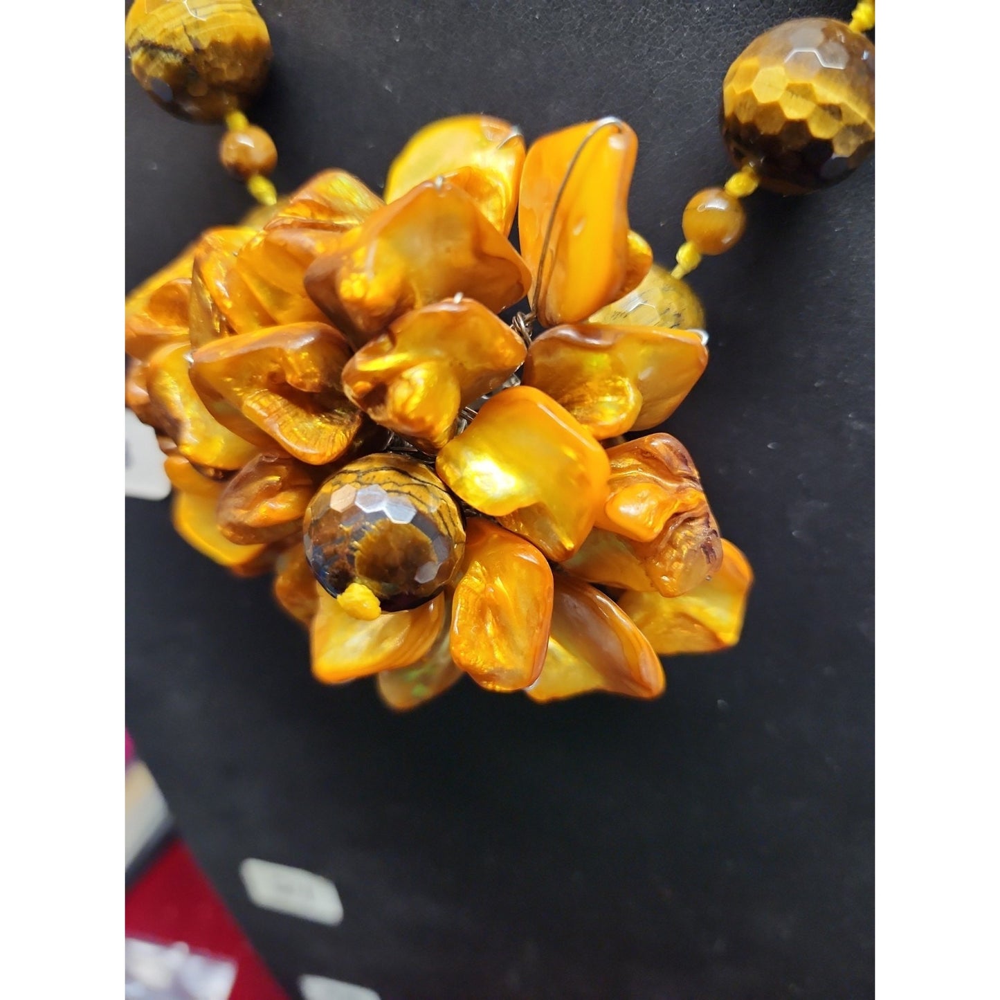 Vintage Tiger's Eye Necklace Faceted Round Beads Shell Flower 18"