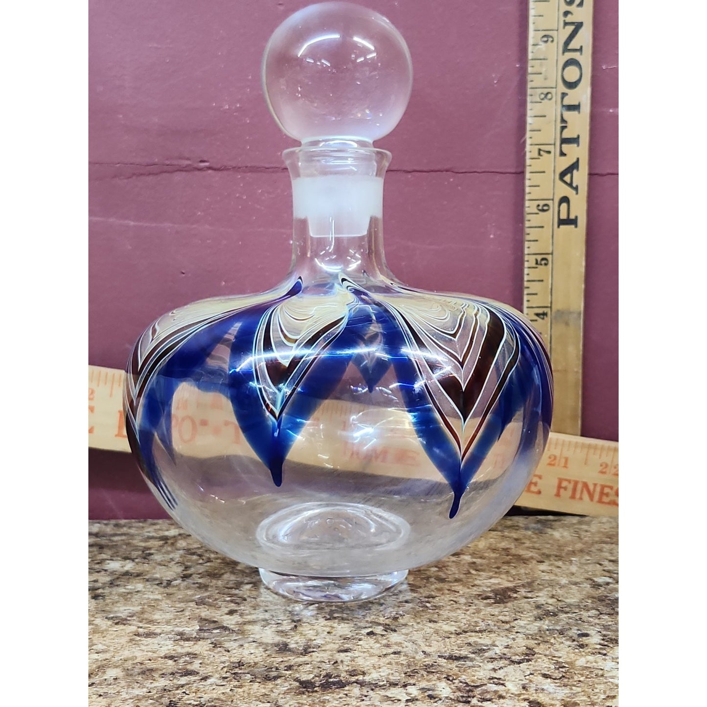 Signed Pulled Feather Art Glass Decanter ( H L Feb 1980 ) Houtson Lamp 8.5"