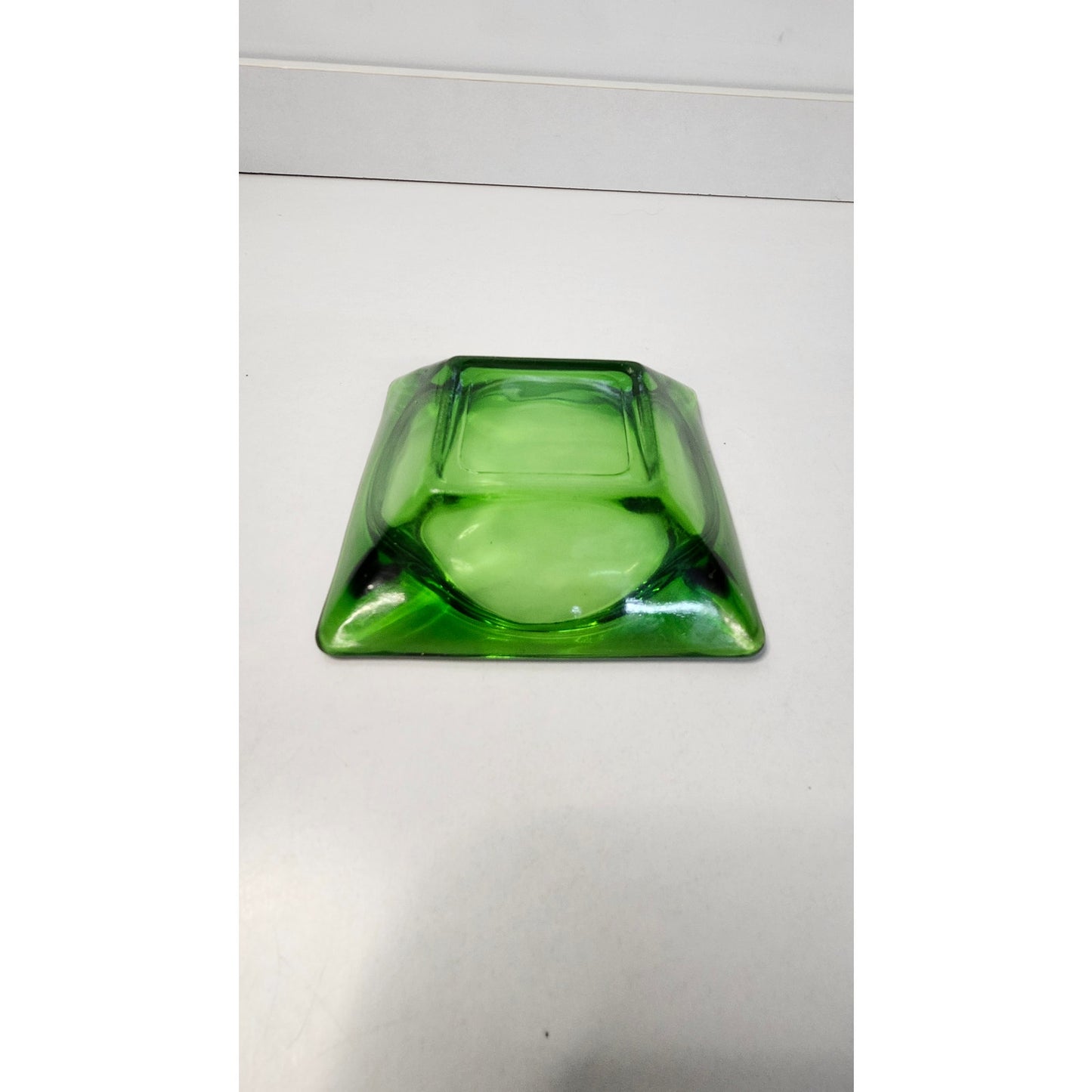 Vintage Mid-Century Emerald Green Glass Square Cigarette Ashtray MCM 4.5"