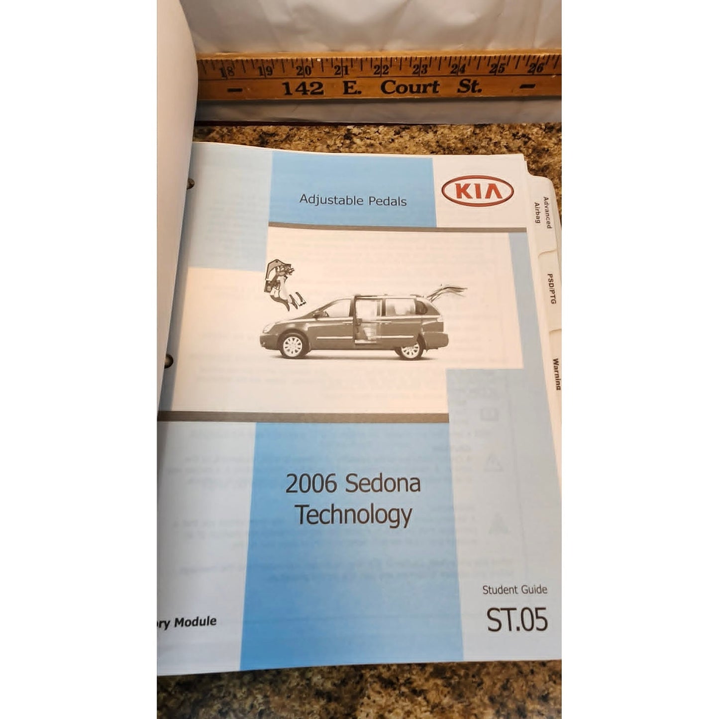 2006 Kia Professional Technical Training Series Sedona Technology Student Guide