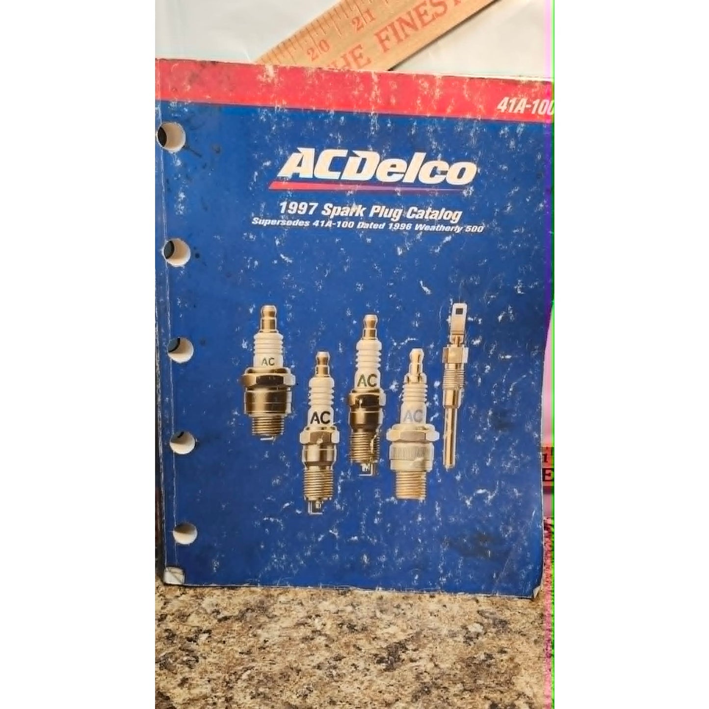 ACDelco 1997 Spark Plug Catalog 41A-100 Automotive Application Guide Book