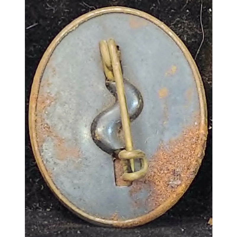 Vintage CC & ENG CO Wickliffe O Employee Photo Badge Pin 0303 Metal Collectible
