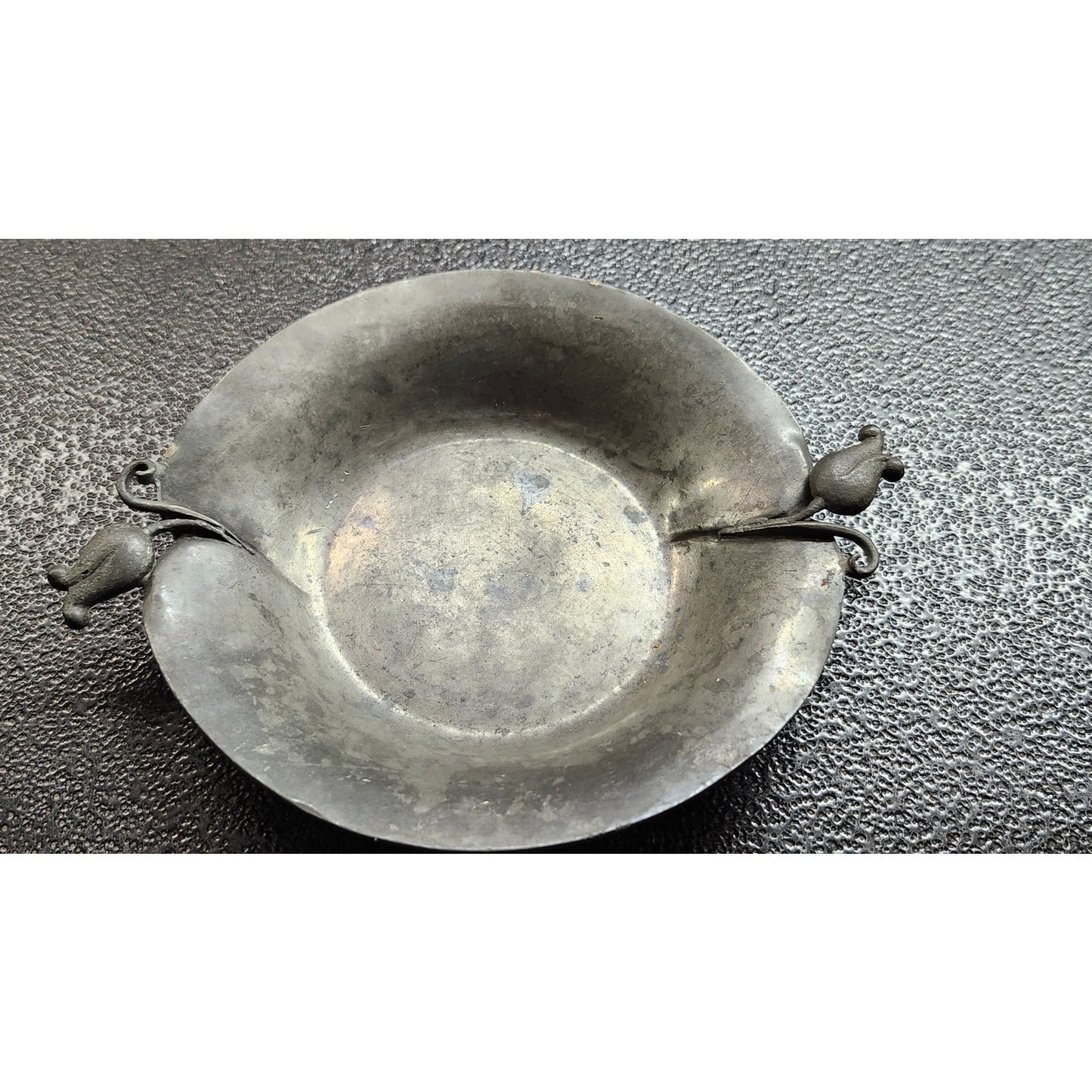 VTG Nekrassoff Serge Pewter Hand Hammered Small Dish Bowl Tulip Handle Signed