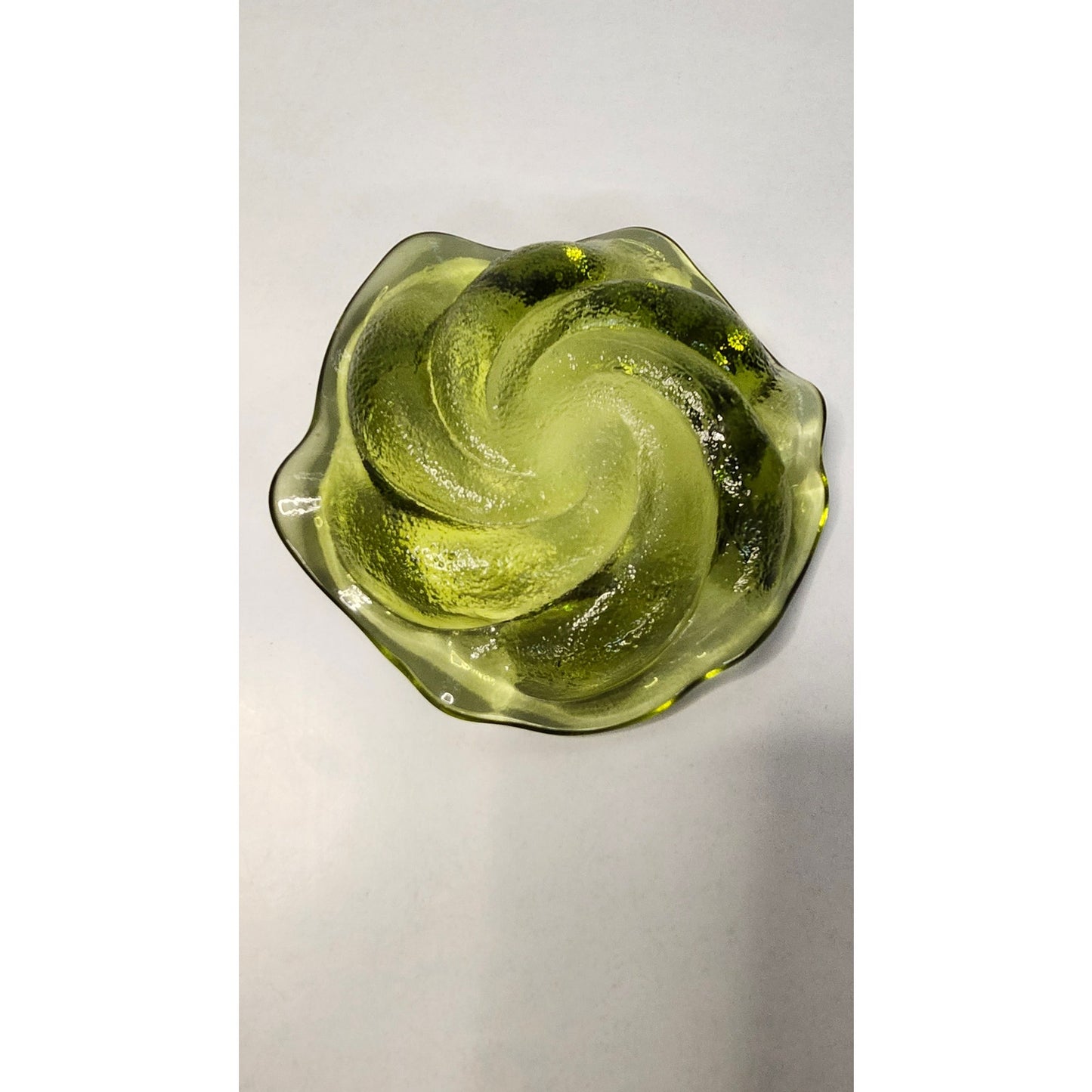 Vintage Fenton Nest Candy Dish Ashtray Art Glass Colonial Swirl Green MCM 5.5"