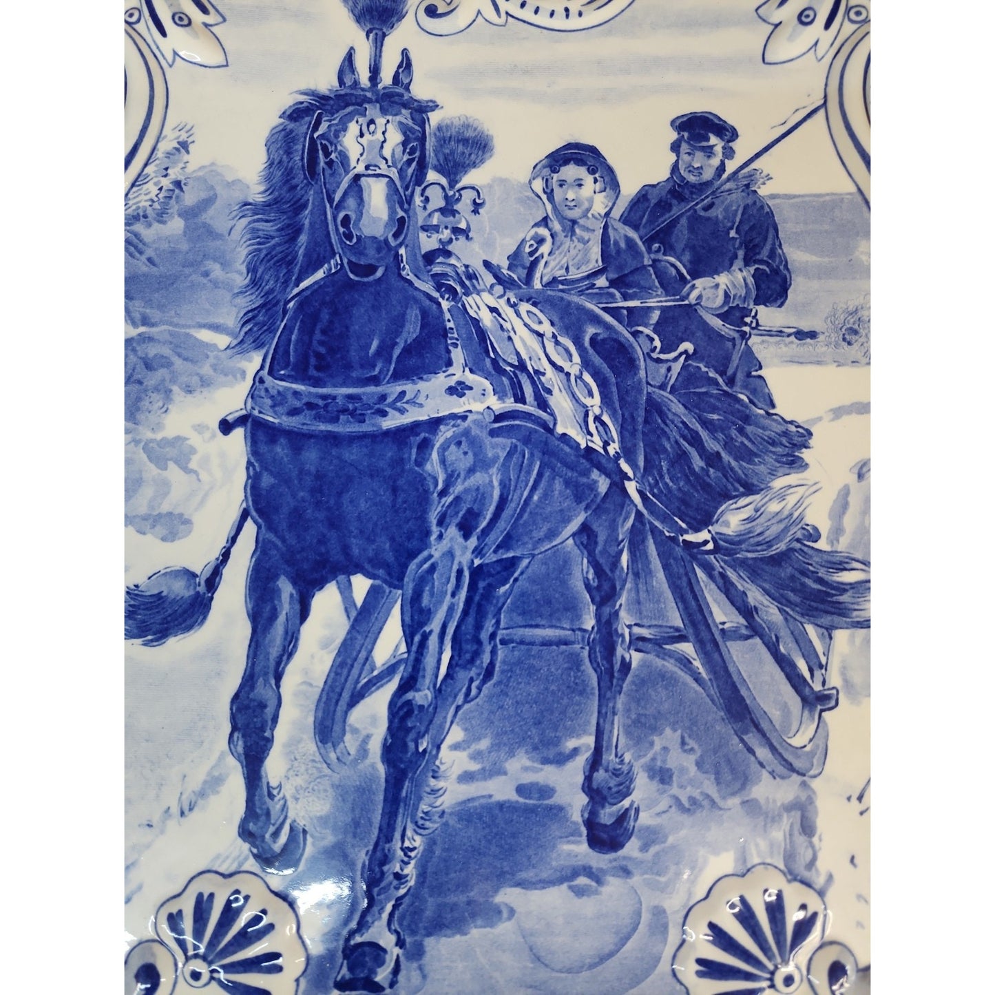 Royal Sphinx Maastricht, Wandplatte P. Regout & Company, Blue Transferware 19"