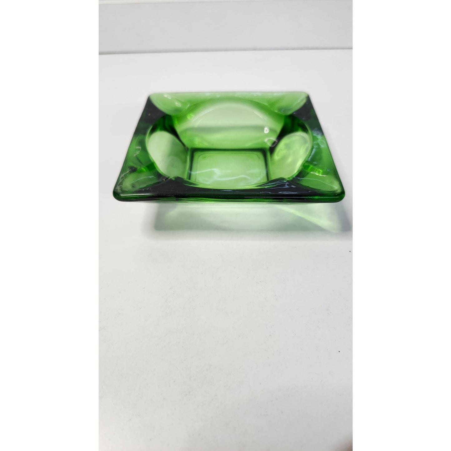 Vintage Mid-Century Emerald Green Glass Square Cigarette Ashtray MCM 4.5"