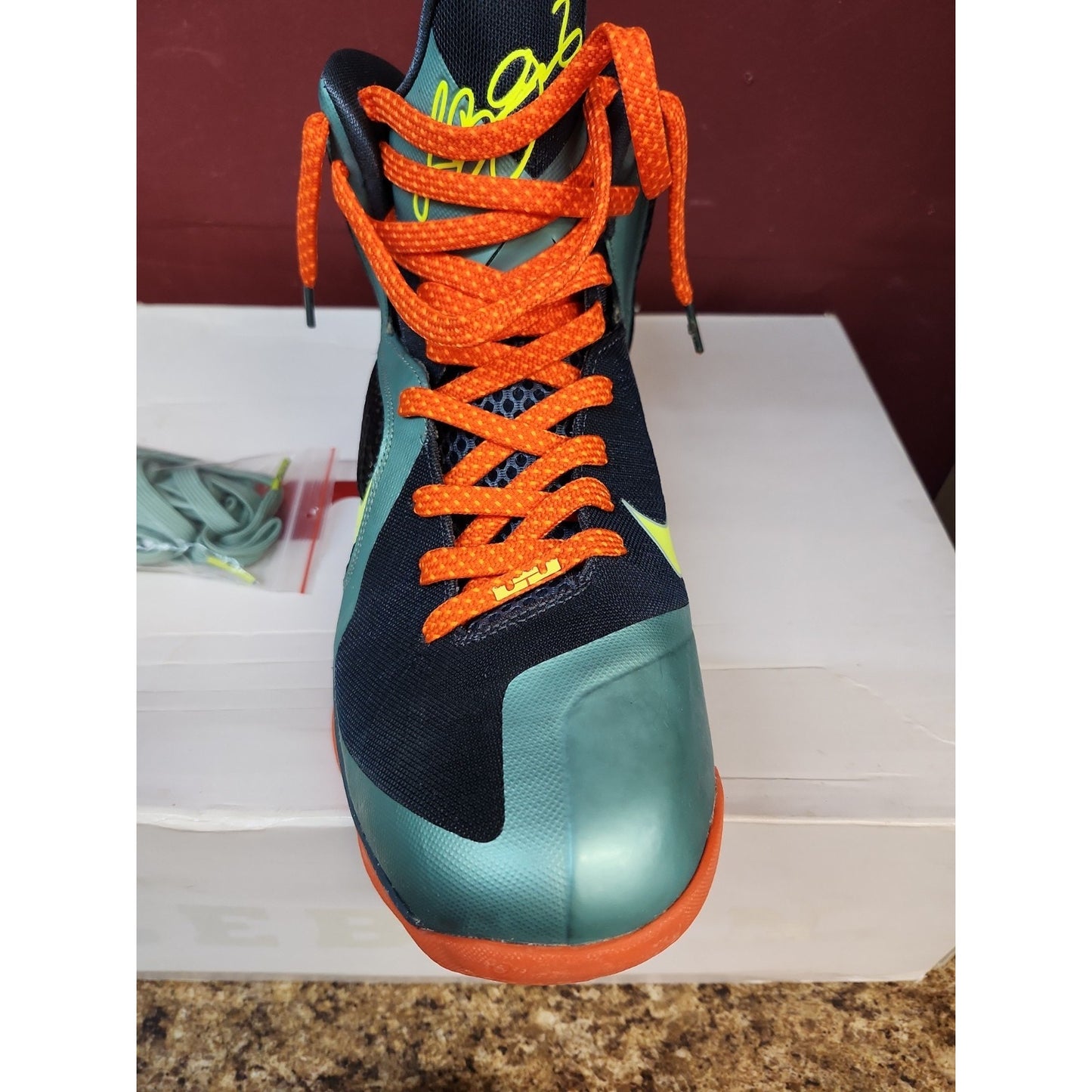 2011 Nike Zoom Lebron 9 IX Cannon Blue Orange Volt Men’s Size 12