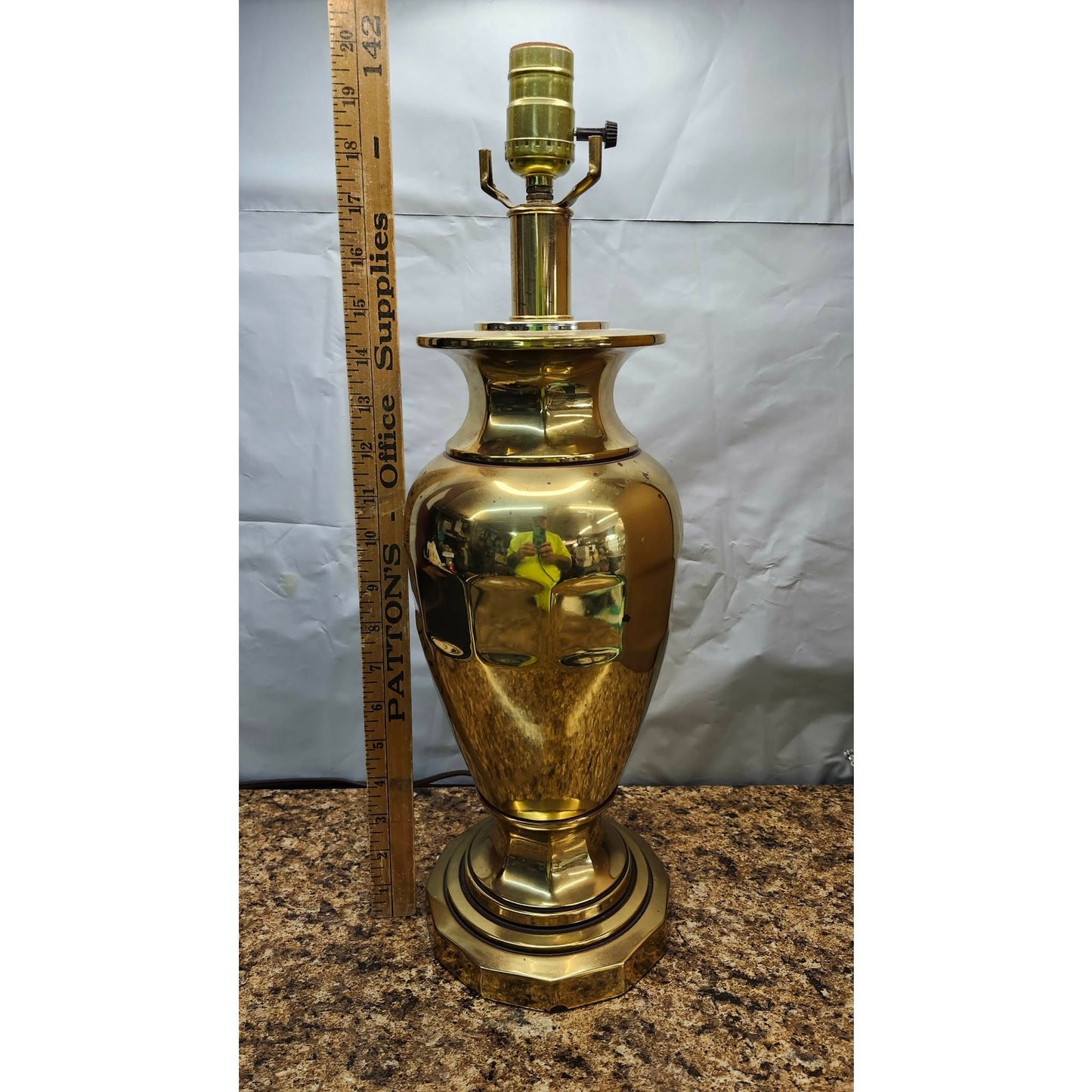VTG Leviton Solid Brass Table Lamp Urn Shape Mid Century Modern Light 20" Tall
