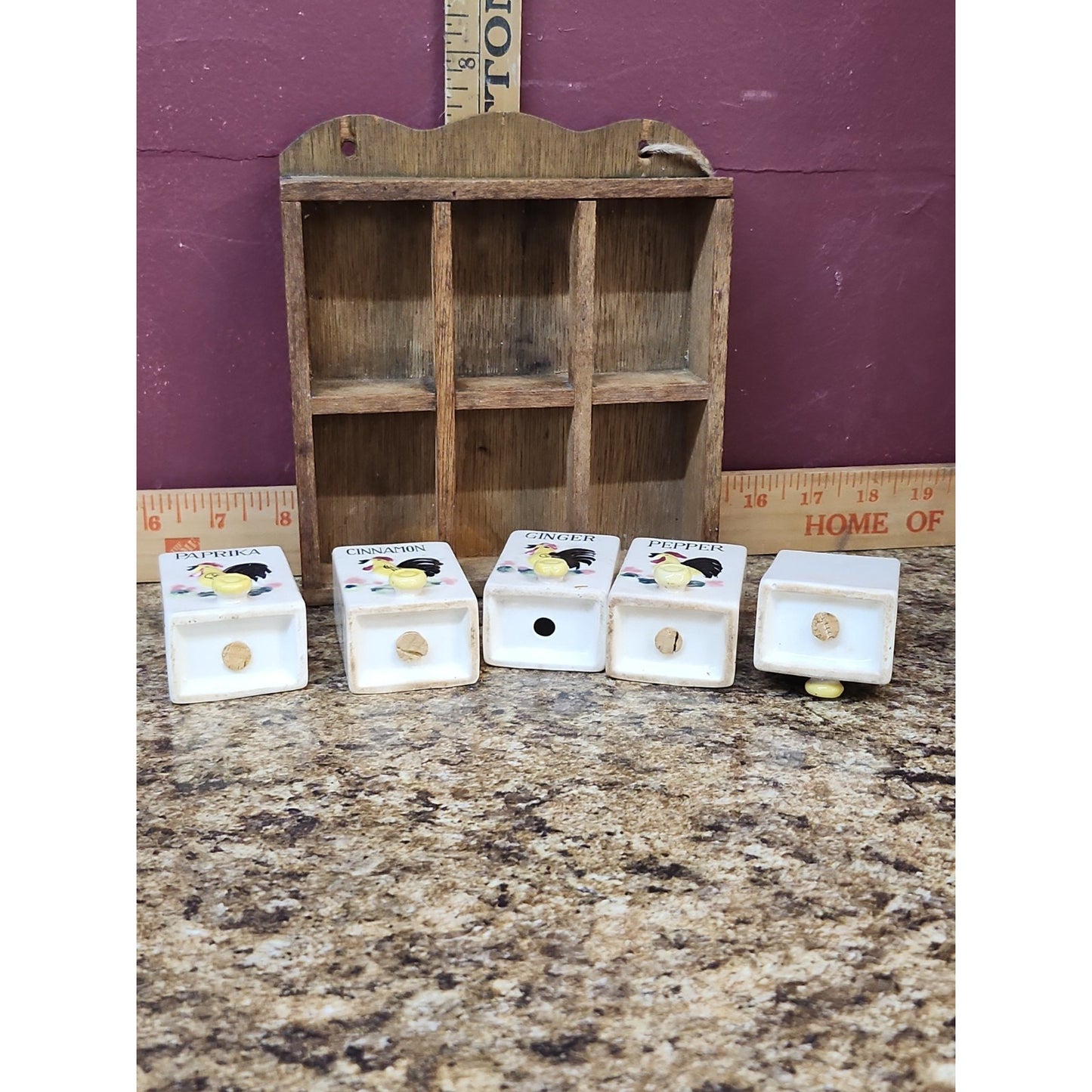 VTG Rooster Thames Spice Rack Hand Painted Ceramic Jars Wooden Hanging Rack