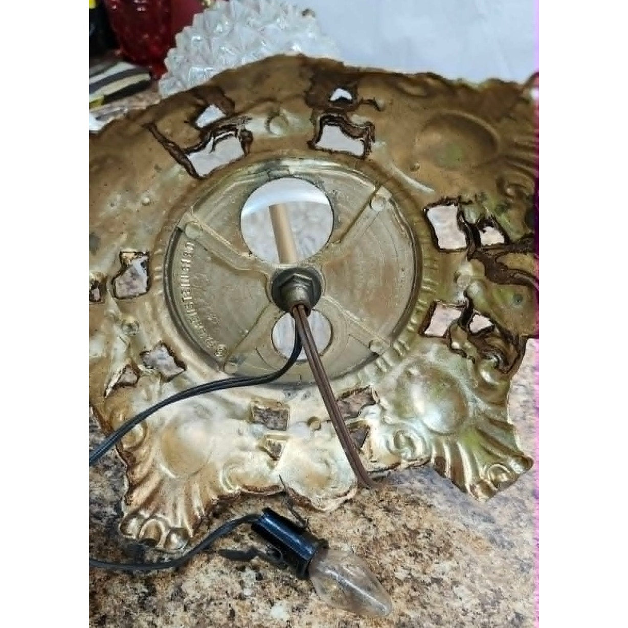 Vintage Brass Diamond Cut Crystal Glass Table Lamp Night Light Hollywood Regency